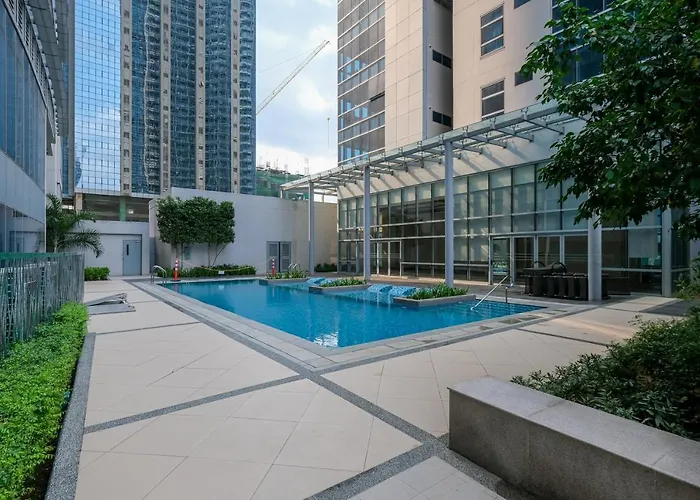 Apartment Uptown Parksuites Modern