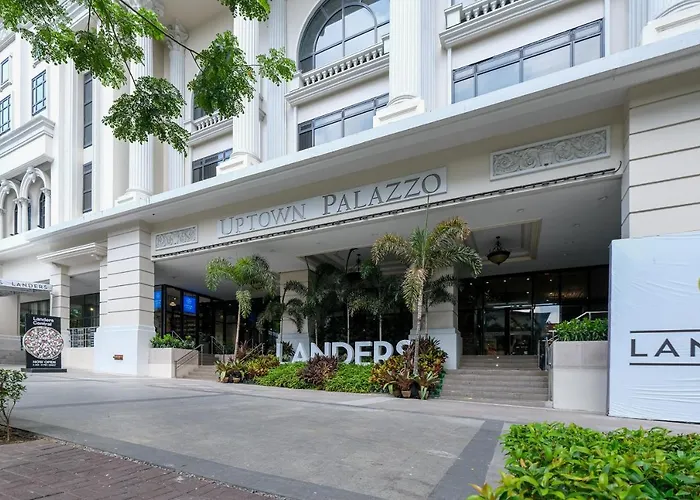 Uptown Parksuites Modern Apartment Manila