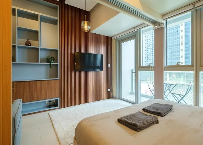 Apartment Uptown Parksuites Modern *